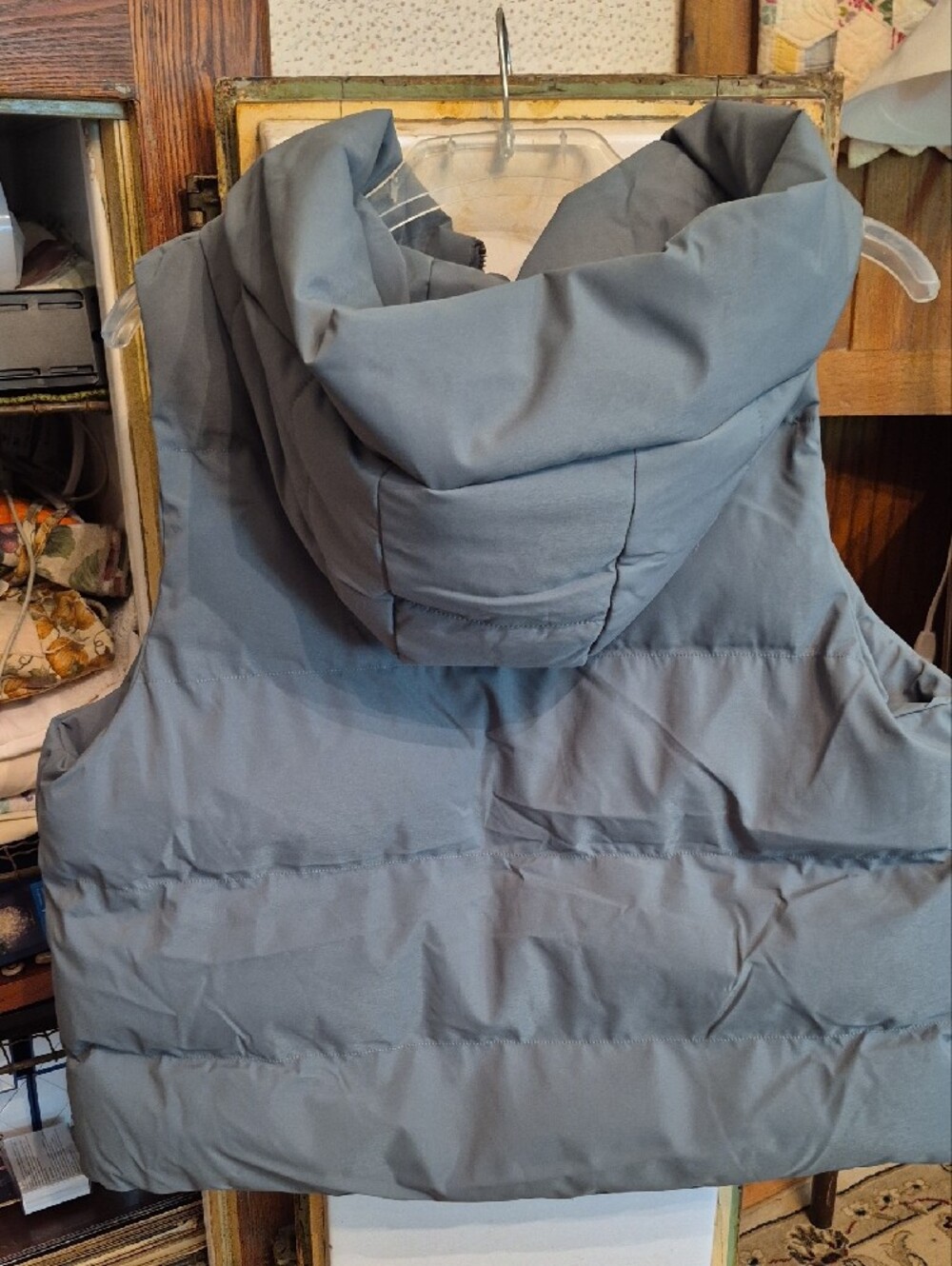 Kyodan Olive Green Puffer Vest - Picture 7 of 7